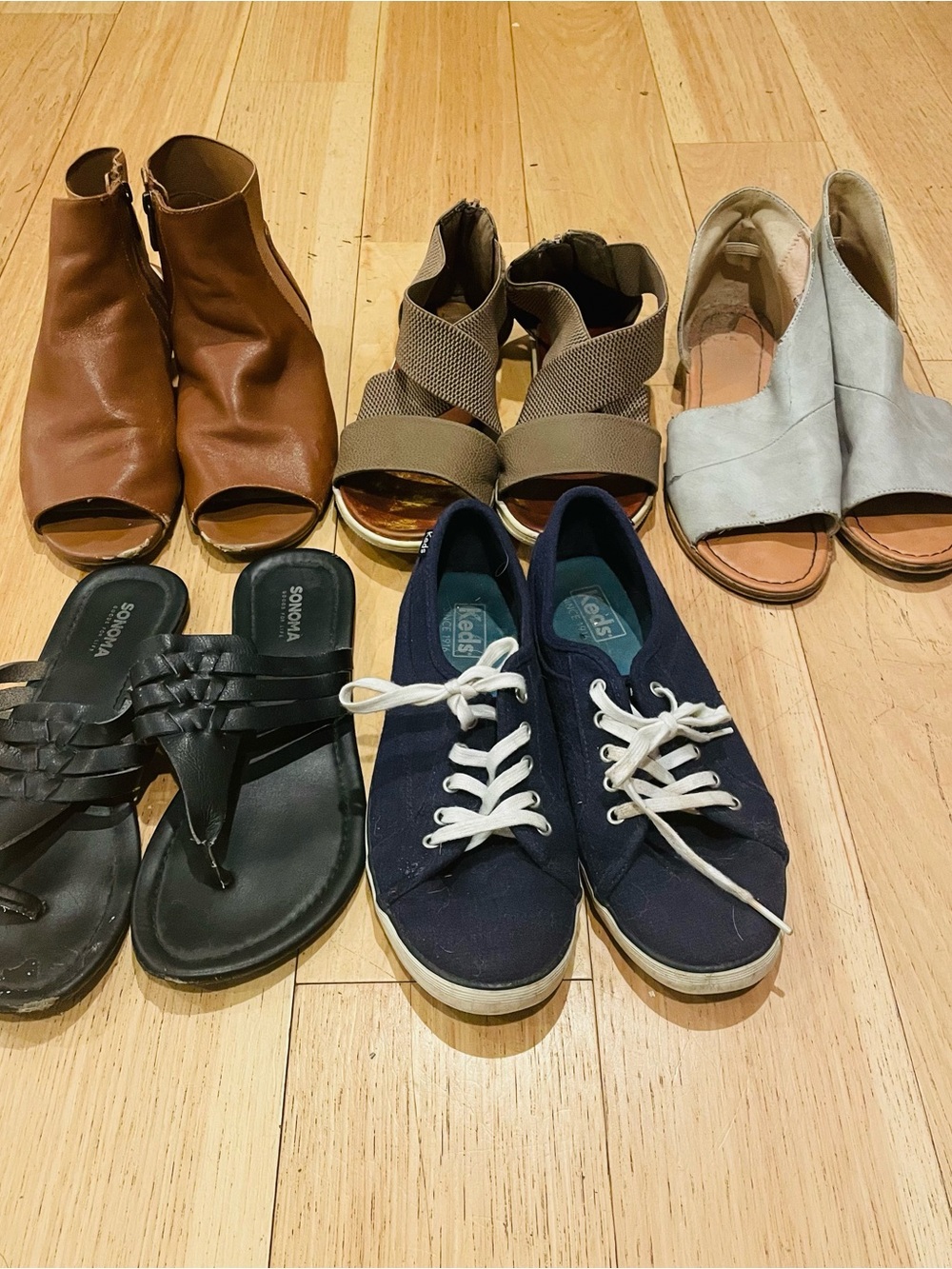 Shoe Lot! Lots of wear left! All 7.5, blue keds 8! Priced to sell!